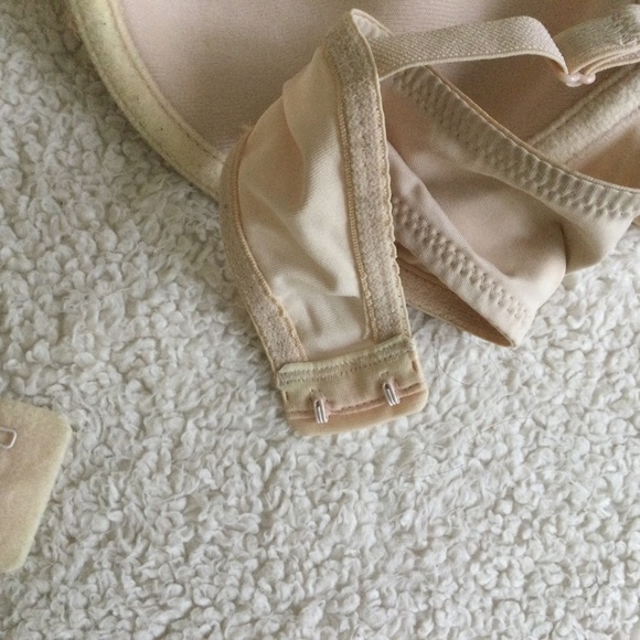 Vintage Victoria's Secret Nude Bra Lightly Padded - Sz 34C - Picture 14 of 15